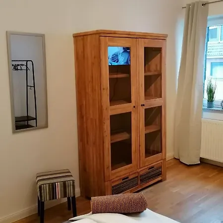 Aufmlohr - Appartement Mit 3 Schlafzimmern - In Leverkusen Hitdorf - Private Parkplaetze Vorhanden- Экстерьер фото