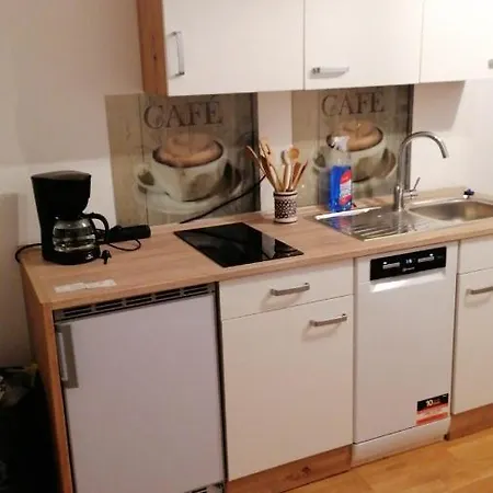 Aufmlohr - Appartement Mit 3 Schlafzimmern - In Leverkusen Hitdorf - Private Parkplaetze Vorhanden- Экстерьер фото